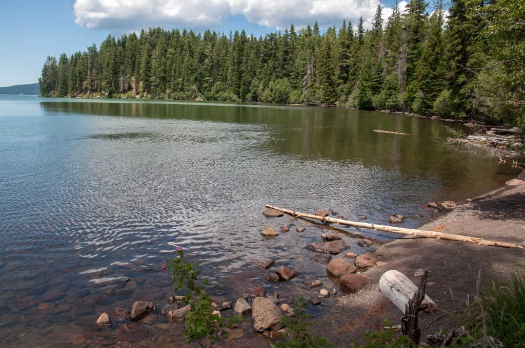Lake Tours PAGE-7512 Odell Lake Resort-2 7-8